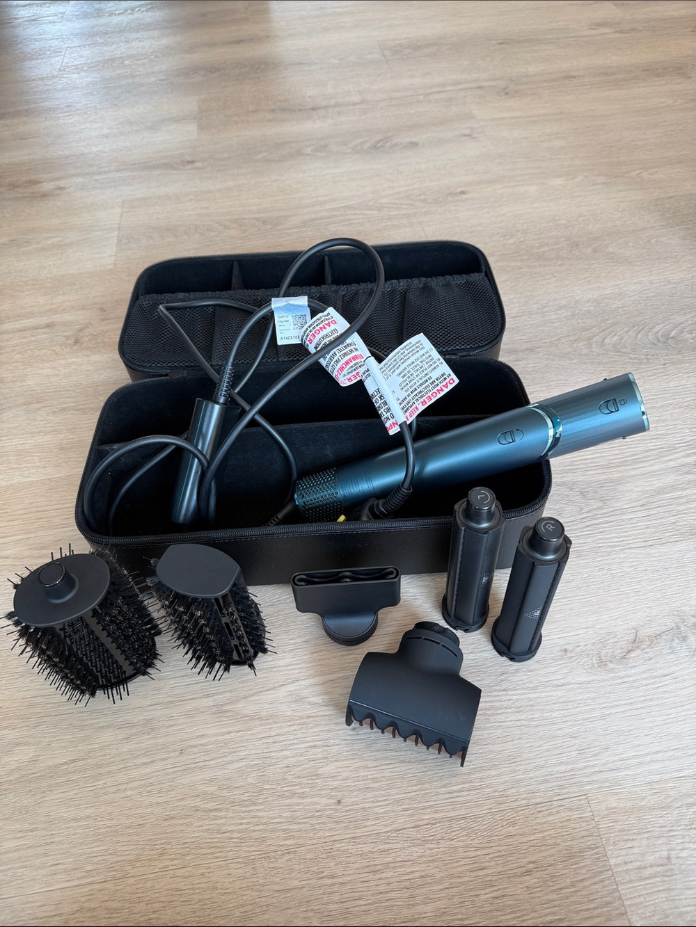 Cordless Hair Styler Set - Black